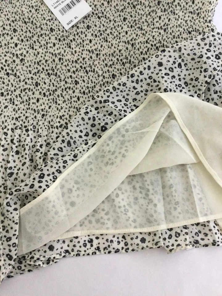 Camiseta Regata Plissada Lush Smocked Cami Tamanho Médio Pontos Pretos Verão Praia - Imagem 3 de 4