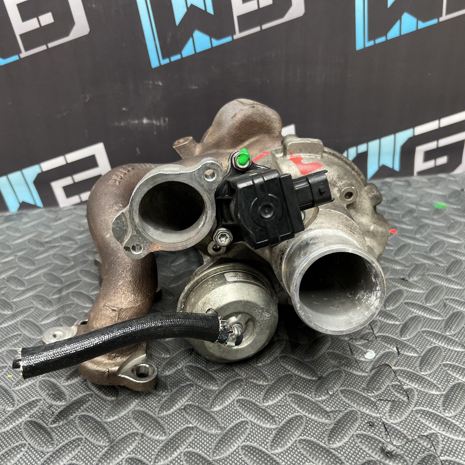 OEM Maserati Ghibli 3.0L Turbo Turbocharger Exhaust Manifold Left Side 2014-2020
