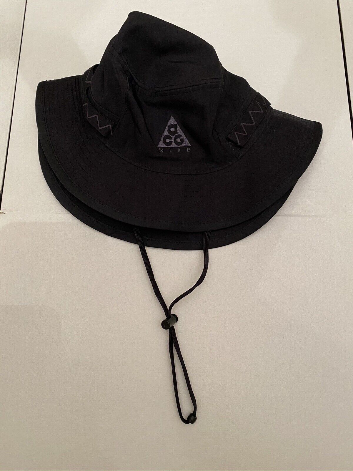 Nike ACG Bucket Hat Black CU6525-010 Size S/M Tailwind Aerobill Trail Hat