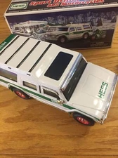 2004 Hess Gasoline Sport Utility Vehicle and Motorcycles HESS TRUCK