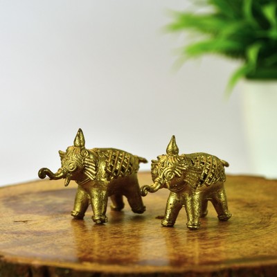 Dhokra tabletop belong to the root showpiece by sowpeace