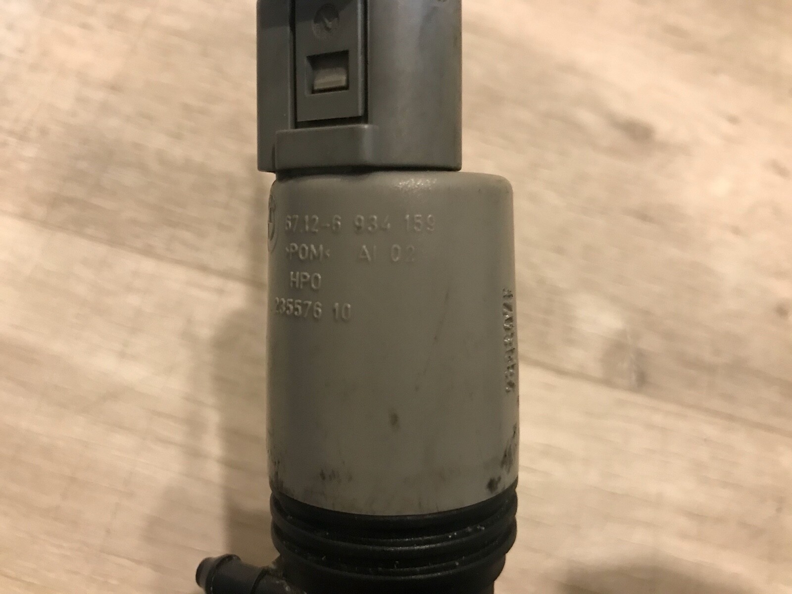 6934159 BMW 3 SERIES Windscreen Washer Pump Motor eBay