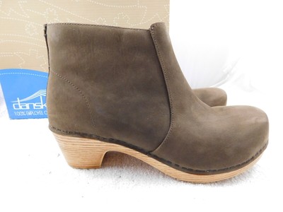 dansko maria boot 39