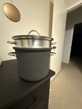 Calphalon 8QT three piece pasta pot with steamer basket