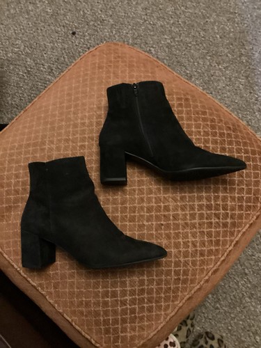 Black real suede pointed toe ankle boots size 39/6 - Picture 3 of 8