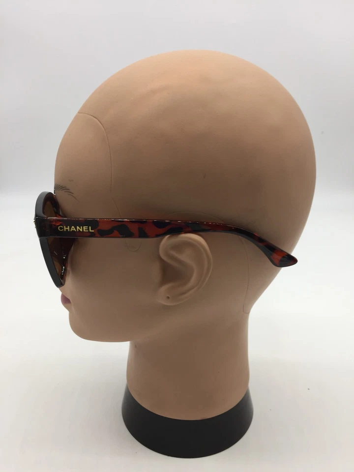 Chanel Women's Tortoise Designer Sunglasses 60-15-134 Brown Lens - Image 4 of 4