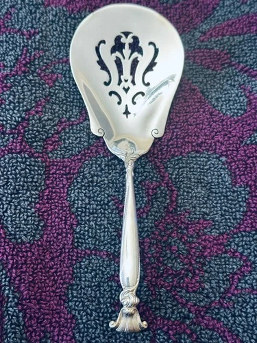 Walace Romance of the Sea Sterling Silver Bon Bon Nut Spoon Pierced with Mermaid