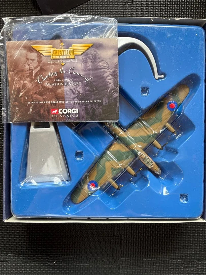 CORGI Diecast Avro Lancaster 1/144 Retro Vintage Aircraft Collectible Limited - Image 3 of 4
