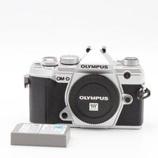 OLYMPUS OM-D E-M5 Mark III Silver Body Fast Shipping