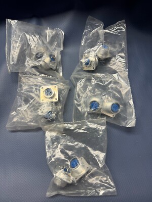 Lot of 10 - Amphenol - 97-3102A14S-1S - 639 - 3 Pin Connector - New