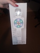 MVMT Karaoke Wireless Microphone  Speaker All In One White