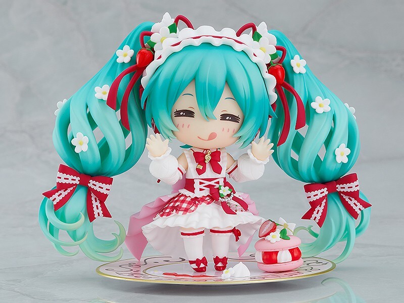 【新品未開封】初音ミク 15th Anniversary Ver. Amazon.com: SEGA - Hatsune Miku Series - SPM Statue
