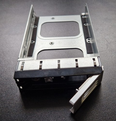 9x Thecus 3.5" HDD caddy / tray from Thecus NAS - Photo 2/3