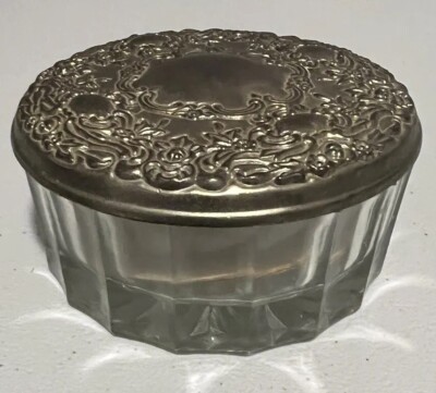 Art Deco Fluted Glass Powder Puff Dish Bowl Silver Plated  Lid Top Vintage