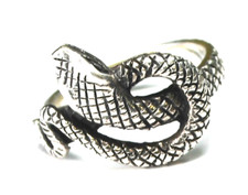 Sterling Silver Snake Serpent 18mm Ring Size 7.75