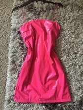 HOT PINK SNATCHING MINI DRESS - ONLY WORN ONCE - BIRTHDAY DRESS/HOMECOMING DRESS