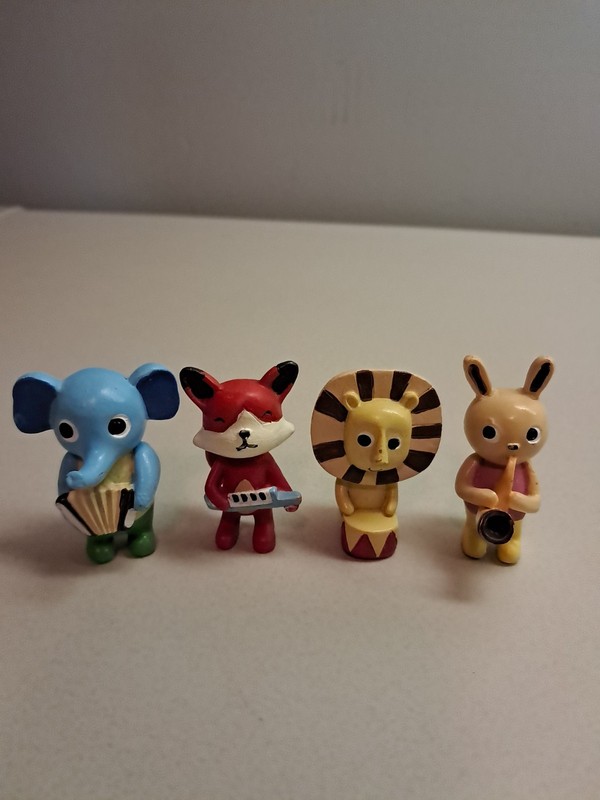 Small Collectible Animal Figurines With Musical Instruments Set Of 4