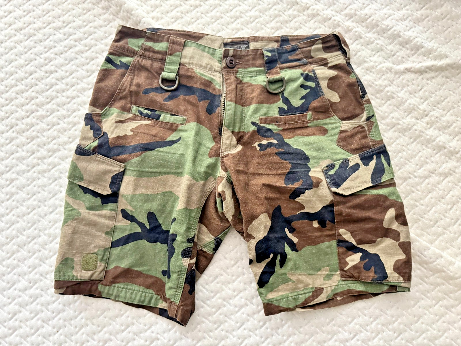 Triple Aught Design Force 10 RS Cargo Shorts Men's 30 LIMITED TAD Woodland Camo