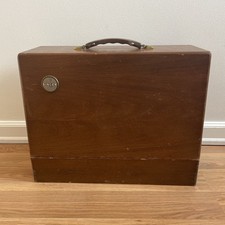 Singer Wood Case Dark Brown In Great Conditio...