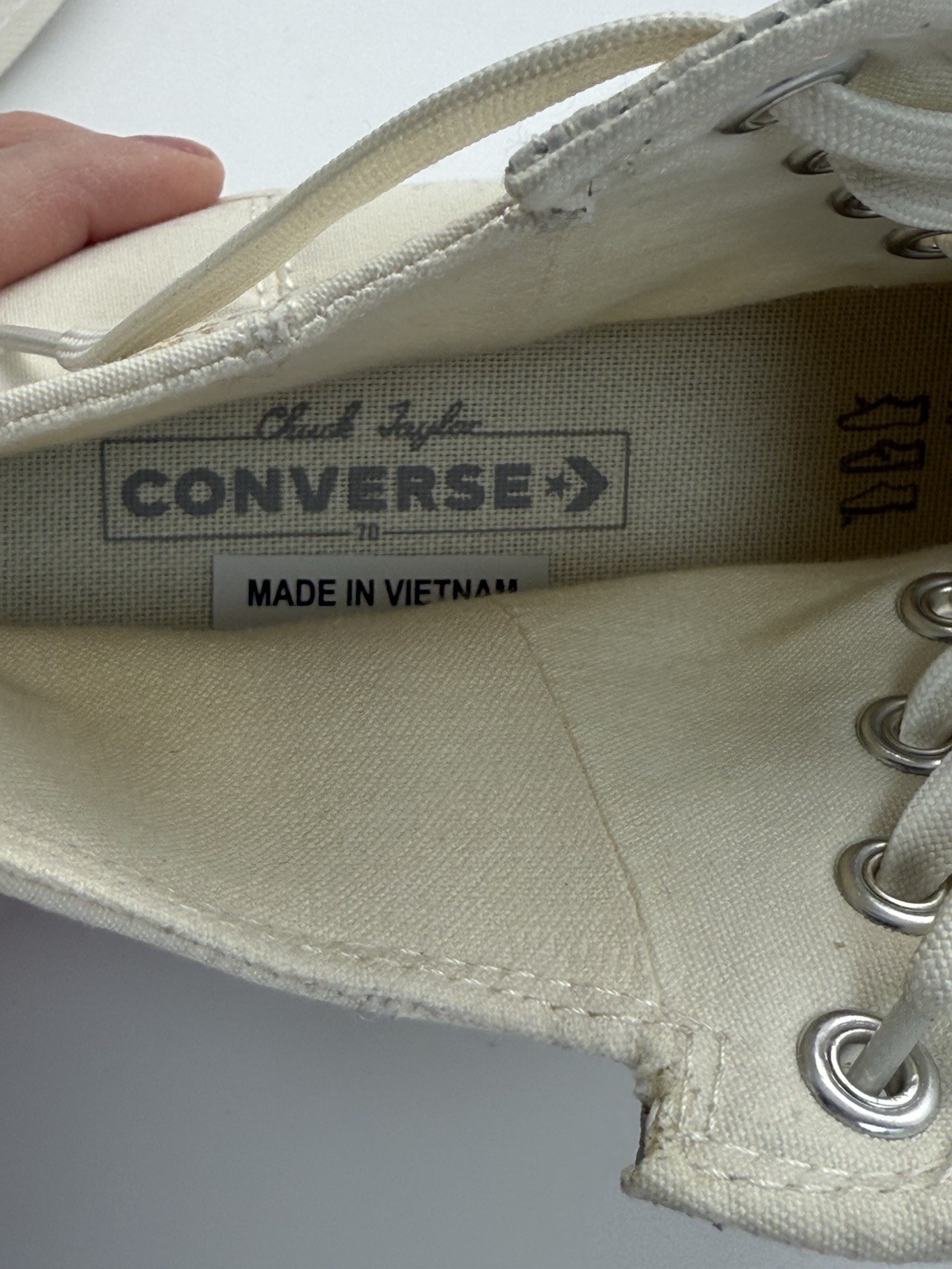 Converse White Gold Leather Trim High top Unisex Men’s 8 Women’s  Size 10 thumbnail 21