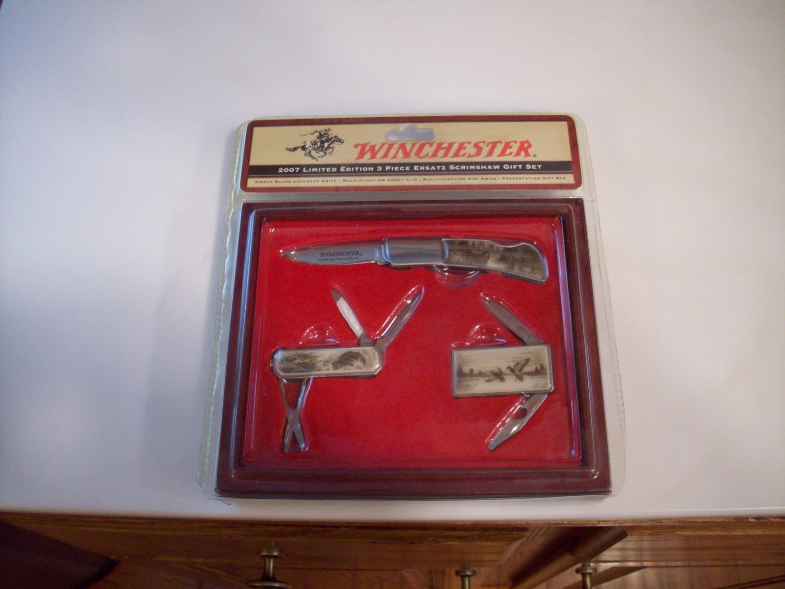 NIP WINCHESTER 2007 LIMITED EDITION KNIFE-MONEY CLIP-MINI SWISS GIFT ...