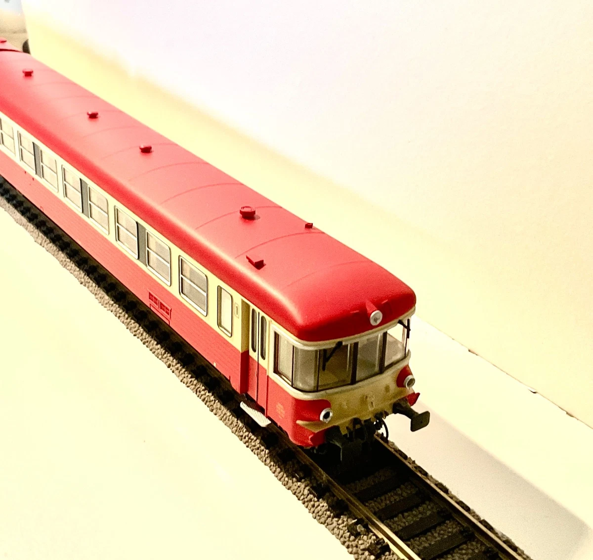 HJ2622 SNCF, Locomotive diesel CC 72056, La Bourboule, logo Casquette, SNCF, Ep. V - HO 1/87