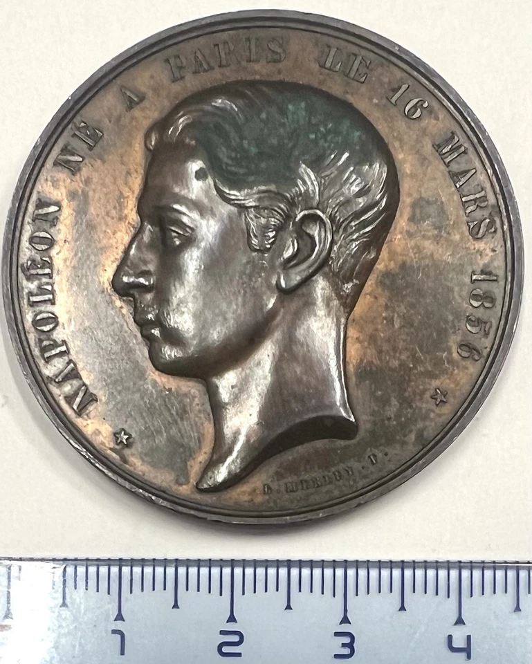 Medalla Napoleón IV Nacido En París 1856 Huellas De Oxidación REF82835 - Imagen 3 de 4