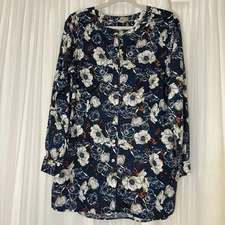 Duluth Trading Co. Wrinklefighter Floral Tunic Women’s Size Medium