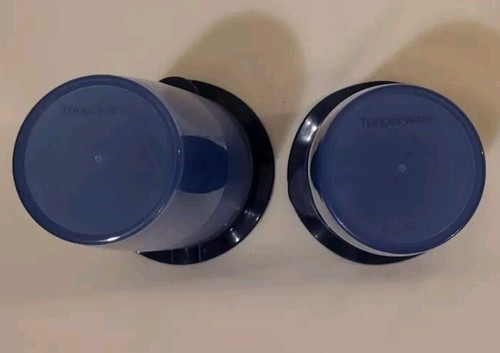 VTG • Tupperware • 4oz Shaker Bottle Set w/Lids • 4923A Series • New/Unused! - Picture 7 of 8