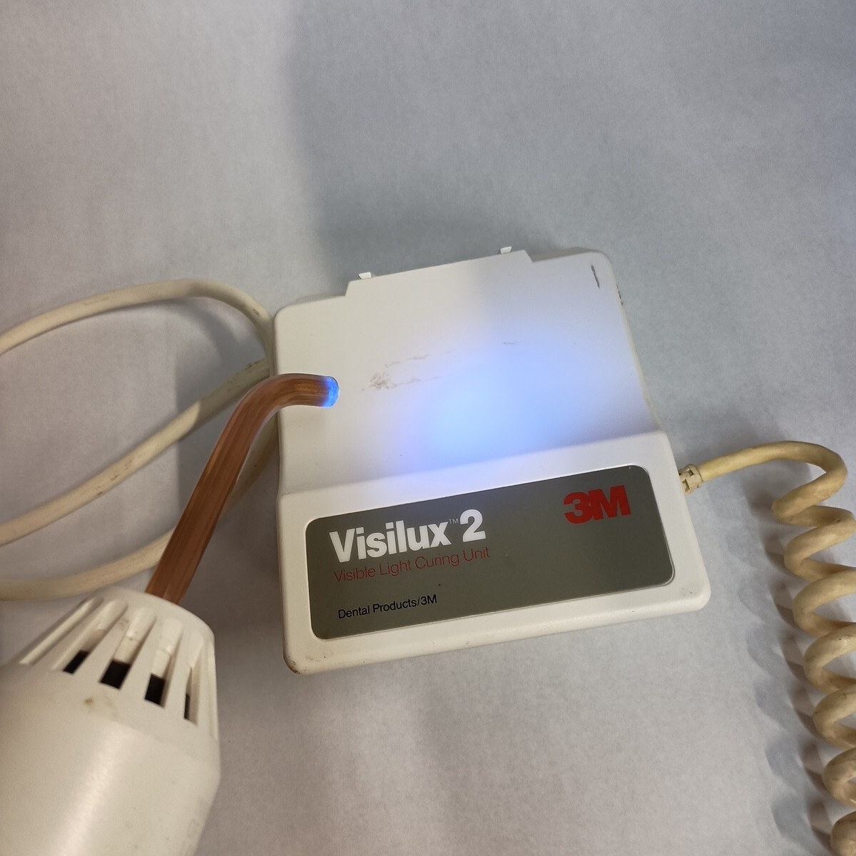 3M Visilux 2 - Visible Light Curing Unit 5520 AA Dental Light | eBay
