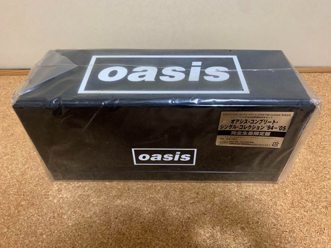 Oasis Complete Single Collection 94-05 Japan Limited Box Set Oasis Complete Single Collection 94-05 Japan Limited Box Set