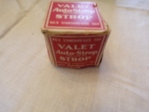 Vintage Valet Auto Strop Razor Leather Strop in Box