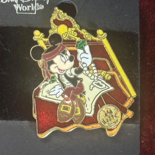 2008 Mickey Mouse Pirate Disney Pin Treasure Hunter - Picture 3 of 8