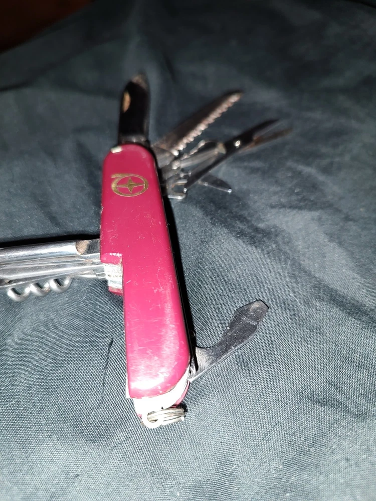 multi tool knife Scissors Saw T Pick Tweezers China.