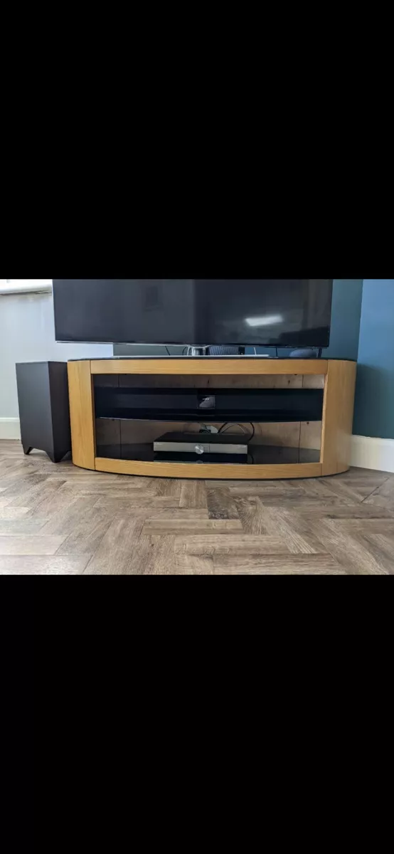Unusual tv deals units