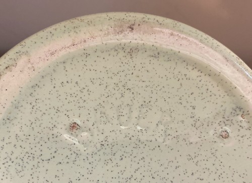 Vintage 10.5" Bauer Los Angeles Lt. Green Speckled Ringware Vase - Picture 8 of 9