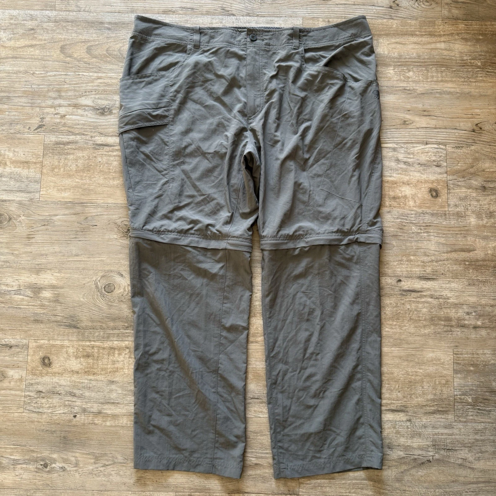 Mountain Hardwear Men's 44x29 Gray Convertible Hiking Nature Cargo Pants Nylon