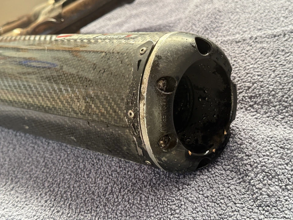 Honda CBR600RR 2005 dos hermanos escape antideslizante Foto 2 de 4