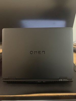 HP OMEN 16 AMD Ryzen 9 RTX 5070 8GB 16GB DDR5 1TB SSD 144Hz Gaming Laptop
