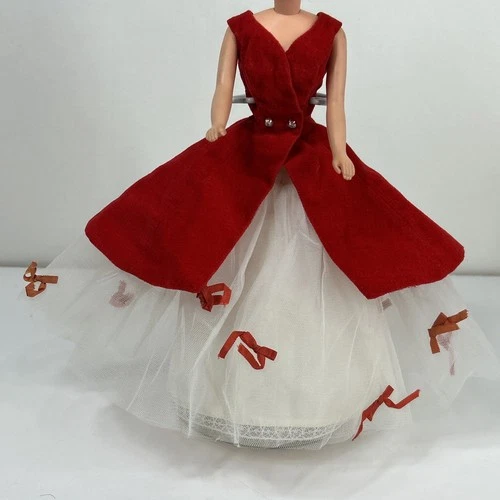 Vtg Barbie Benefit Performance #1667 CIRCA 1966 Velvet Tunic Underskirt Set READ