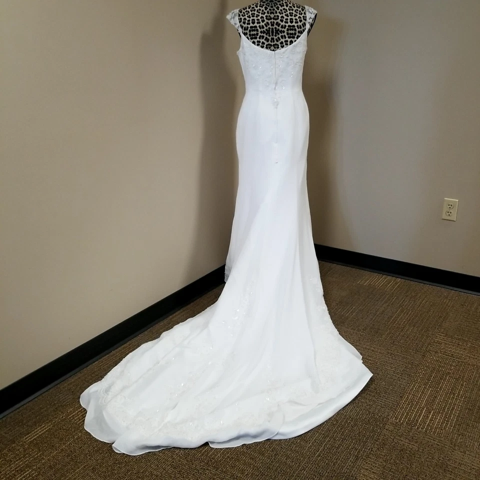 Vestido de novia sin mangas Michaelangelo con cuentas #E8316 línea A fuera del hombro Foto 2 de 4