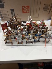 LARGE LOT 21 Pcs Schleich and Papo World of Knights Medieval Knights