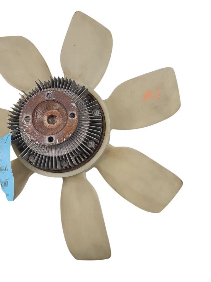 Radiador accionado por correa con hoja de ventilador 4/05 para 98-05 LEXUS LX470 632059 Foto 2 de 4