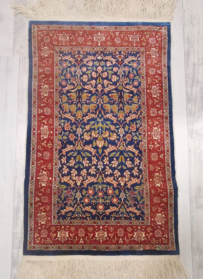 Türkischer Hereke Seide Teppich Seide auf Seide 78 cm x 50 cm - Bild 1 von 4