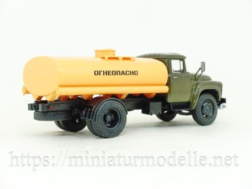 Camión cisterna 1:43 ZIL 130 TSV 6 con cargador #99 - Imagen 3 de 3