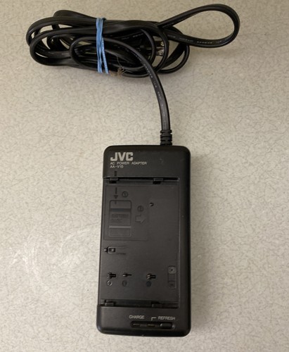 JVC Compact VHS VHS-C Camcorder Model GR-AX840U Not Working For Parts Only - Picture 7 of 9