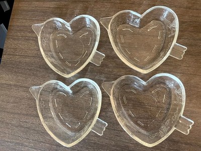 Set of 4 Vintage Safe Bake Glass Cupid Arrow Heart-shaped Casserole Baking Dish