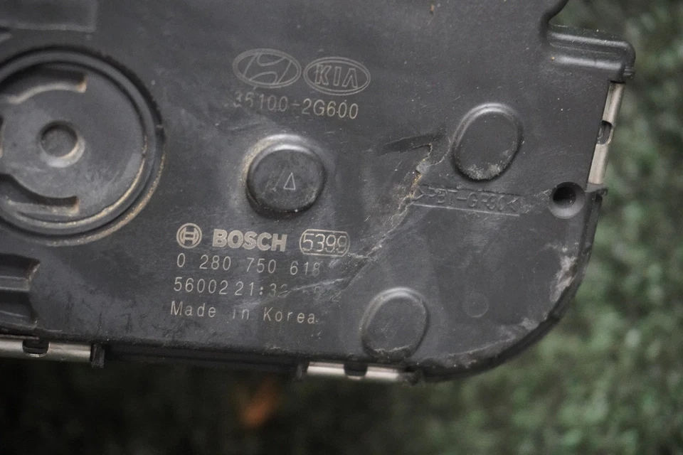 KIA Sportage 2016 2017 2018 motor 2,4 L carrocería del acelerador fabricante de equipos originales 75 k millas 351002G600 Foto 4 de 4