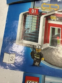 Lego City Fire Station (7208), Retired in 2012