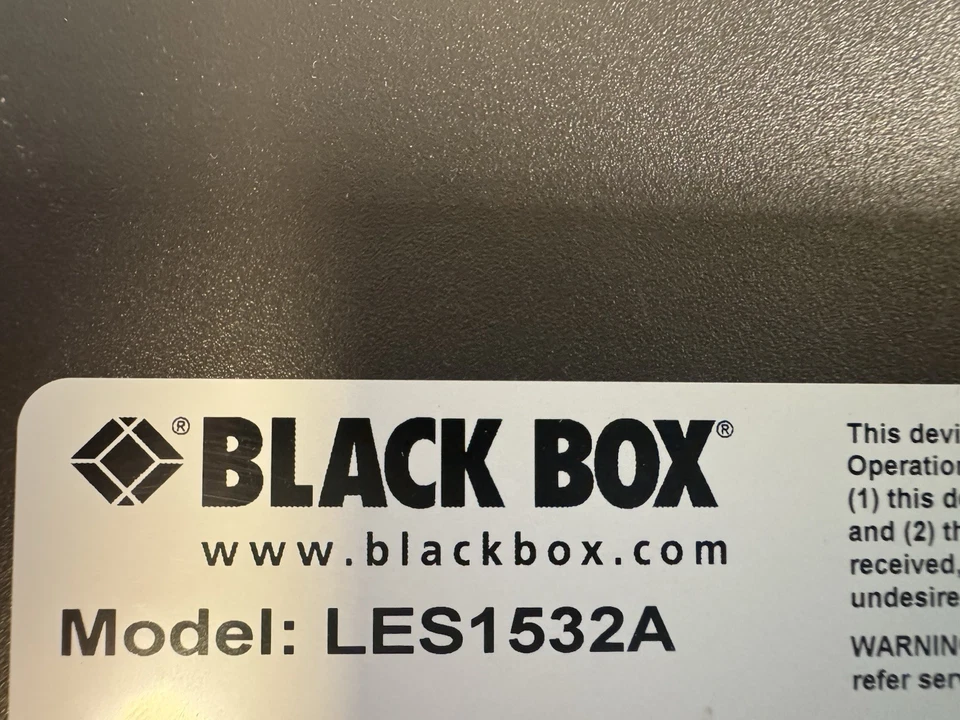 Servidor de dispositivo Black Box LES1532A LES1500 32 portas servidor serial seguro com Cisc - Imagem 4 de 4